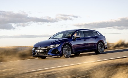 2021 Volkswagen Arteon R Shooting Brake Front Three-Quarter Wallpapers 450x275 (3)