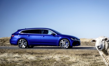 2021 Volkswagen Arteon R Shooting Brake Side Wallpapers  450x275 (32)