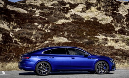 2021 Volkswagen Arteon R Shooting Brake Side Wallpapers  450x275 (34)