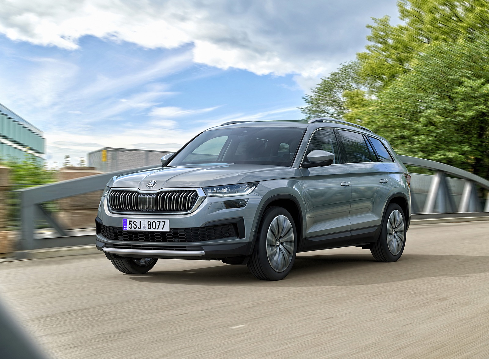 2021 Škoda Kodiaq Front Three-Quarter Wallpapers (7)