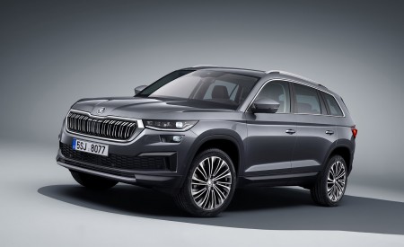2021 Škoda Kodiaq Front Three-Quarter Wallpapers 450x275 (18)