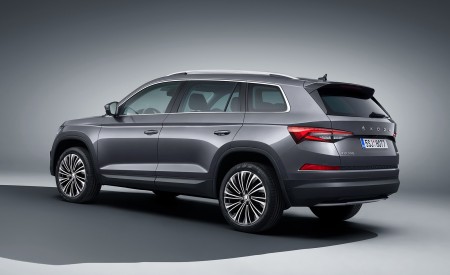 2021 Škoda Kodiaq Rear Three-Quarter Wallpapers 450x275 (20)