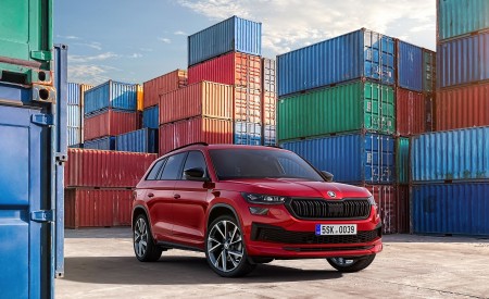 2021 Škoda Kodiaq SPORTLINE Front Three-Quarter Wallpapers 450x275 (9)