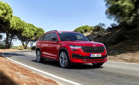 2021 Škoda Kodiaq SPORTLINE Front Three-Quarter Wallpapers 450x275 (8)