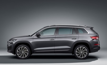 2021 Škoda Kodiaq Side Wallpapers 450x275 (22)