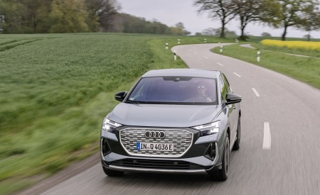 2022 Audi Q4 Sportback e-tron Front Wallpapers 450x275 (41)