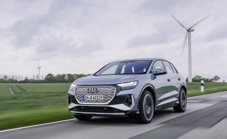 2022 Audi Q4 e-tron (Color: Geyser Blue) Front Wallpapers 450x275 (9)