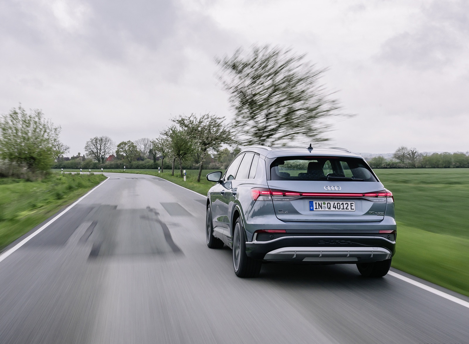 2022 Audi Q4 e-tron (Color: Geyser Blue) Rear Wallpapers (10)