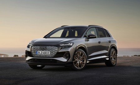 2022 Audi Q4 e-tron (Color: Typhoon Gray) Front Three-Quarter Wallpapers  450x275 (122)