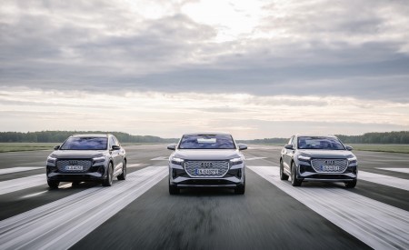 2022 Audi Q4 e-tron Front Wallpapers 450x275 (51)