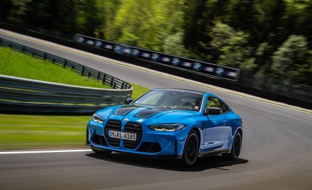 2022 BMW M4 Competition M xDrive Front Three-Quarter Wallpapers 450x275 (5)