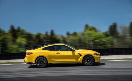 2022 BMW M4 Competition M xDrive Side Wallpapers 450x275 (29)