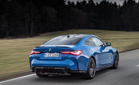 2022 BMW M4 Competition M xDrive Rear Three-Quarter Wallpapers 450x275 (44)