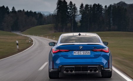 2022 BMW M4 Competition M xDrive Rear Wallpapers 450x275 (46)