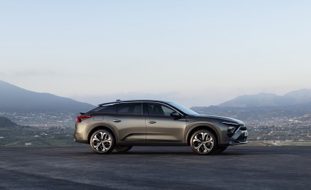2022 Citroën C5 X Side Wallpapers 450x275 (7)