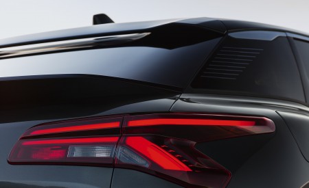 2022 Citroën C5 X Tail Light Wallpapers 450x275 (16)