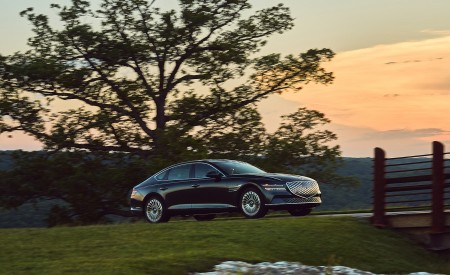 2022 Genesis Electrified G80 Front Three-Quarter Wallpapers 450x275 (10)