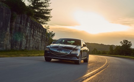 2022 Genesis Electrified G80 Front Wallpapers 450x275 (3)