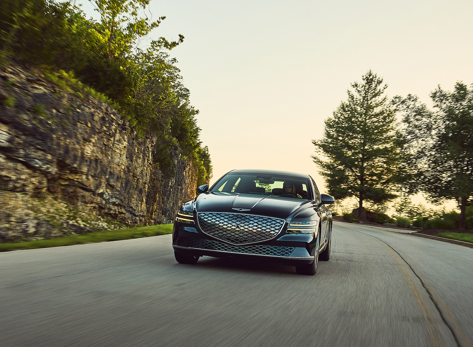 2022 Genesis Electrified G80 Front Wallpapers (8)