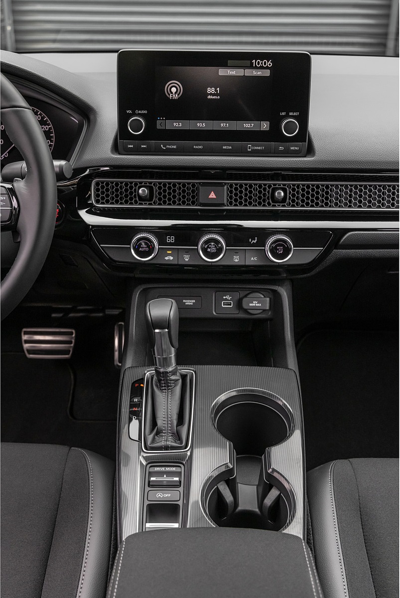 2022 Honda Civic Sedan Sport Central Console Wallpapers #18 of 43