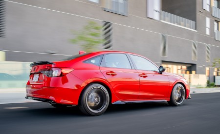 2022 Honda Civic Sedan Sport with HPD Package Rear Three-Quarter Wallpapers 450x275 (3)