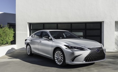 2022 Lexus ES Front Three-Quarter Wallpapers 450x275 (6)