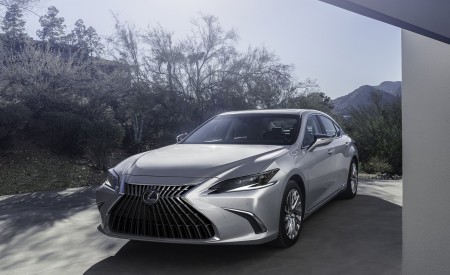 2022 Lexus ES Front Three-Quarter Wallpapers  450x275 (7)