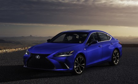 2022 Lexus ES Front Three-Quarter Wallpapers 450x275 (16)