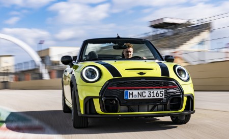 2022 MINI John Cooper Works Cabrio Front Wallpapers  450x275 (4)