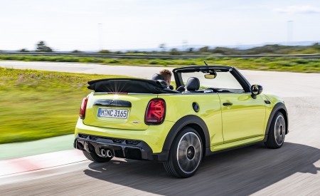2022 MINI John Cooper Works Cabrio Rear Three-Quarter Wallpapers 450x275 (7)