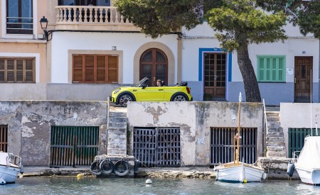 2022 MINI John Cooper Works Cabrio Side Wallpapers  450x275 (29)