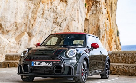 2022 MINI John Cooper Works Front Three-Quarter Wallpapers 450x275 (45)