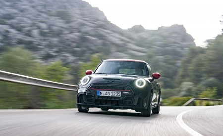 2022 MINI John Cooper Works Front Wallpapers  450x275 (17)
