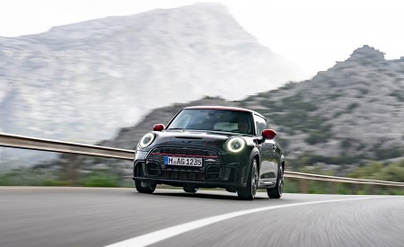 2022 MINI John Cooper Works Front Wallpapers  450x275 (16)