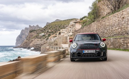 2022 MINI John Cooper Works Front Wallpapers 450x275 (25)
