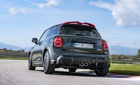 2022 MINI John Cooper Works Rear Three-Quarter Wallpapers  450x275 (6)