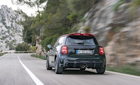 2022 MINI John Cooper Works Rear Wallpapers  450x275 (30)