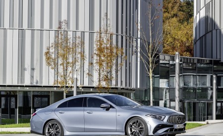 2022 Mercedes-AMG CLS 53 4MATIC+ (Color: Azur Light Blue) Front Three-Quarter Wallpapers 450x275 (14)