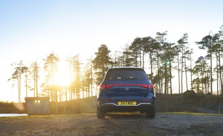 2022 Mercedes-Benz EQB 300 (UK-Spec) Rear Wallpapers 450x275 (34)