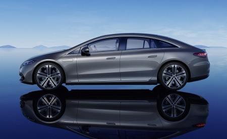 2022 Mercedes-Benz EQS 450+ Side Wallpapers 450x275 (78)