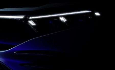 2022 Mercedes-Benz EQS 580 4MATIC AMG-Line Edition 1 (Color: High-Tech Silver Obsidian Black) Headlight Wallpapers 450x275 (44)