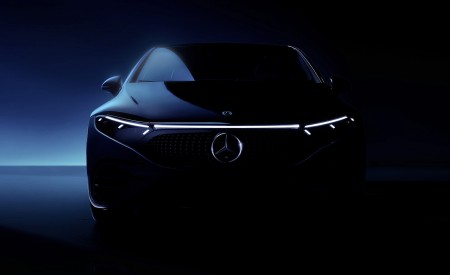 2022 Mercedes-Benz EQS 580 4MATIC AMG-Line Edition 1 (Color: High-Tech Silver Obsidian Black) Headlight Wallpapers 450x275 (37)