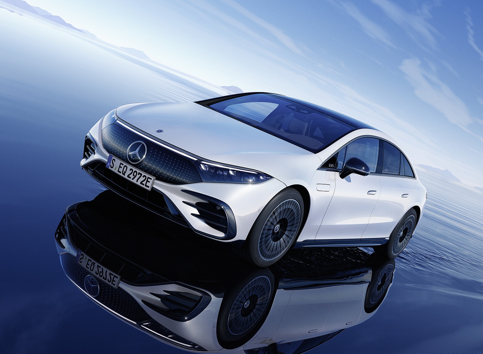 2022 Mercedes-Benz EQS 580 4MATIC Front Three-Quarter Wallpapers #89 of 142