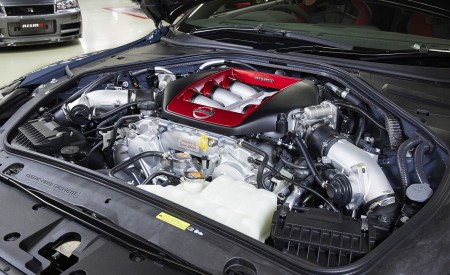 2022 Nissan GT-R NISMO Special Edition Engine Wallpapers 450x275 (16)