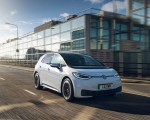 2022 Volkswagen ID.3 Tour Pro S (UK-Spec) Front Three-Quarter Wallpapers 150x120 (8)