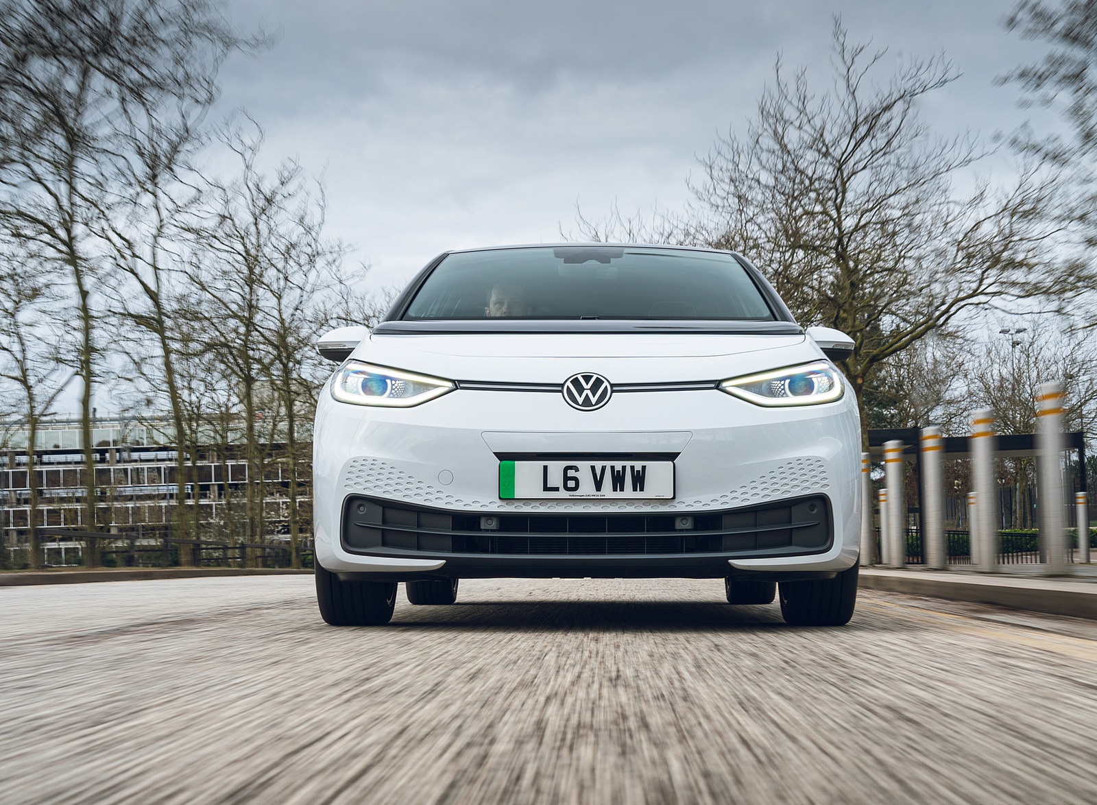 2022 Volkswagen ID.3 Tour Pro S (UK-Spec) Front Wallpapers (9)