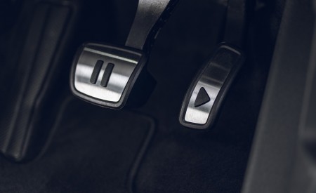 2022 Volkswagen ID.3 Tour Pro S (UK-Spec) Pedals Wallpapers 450x275 (70)