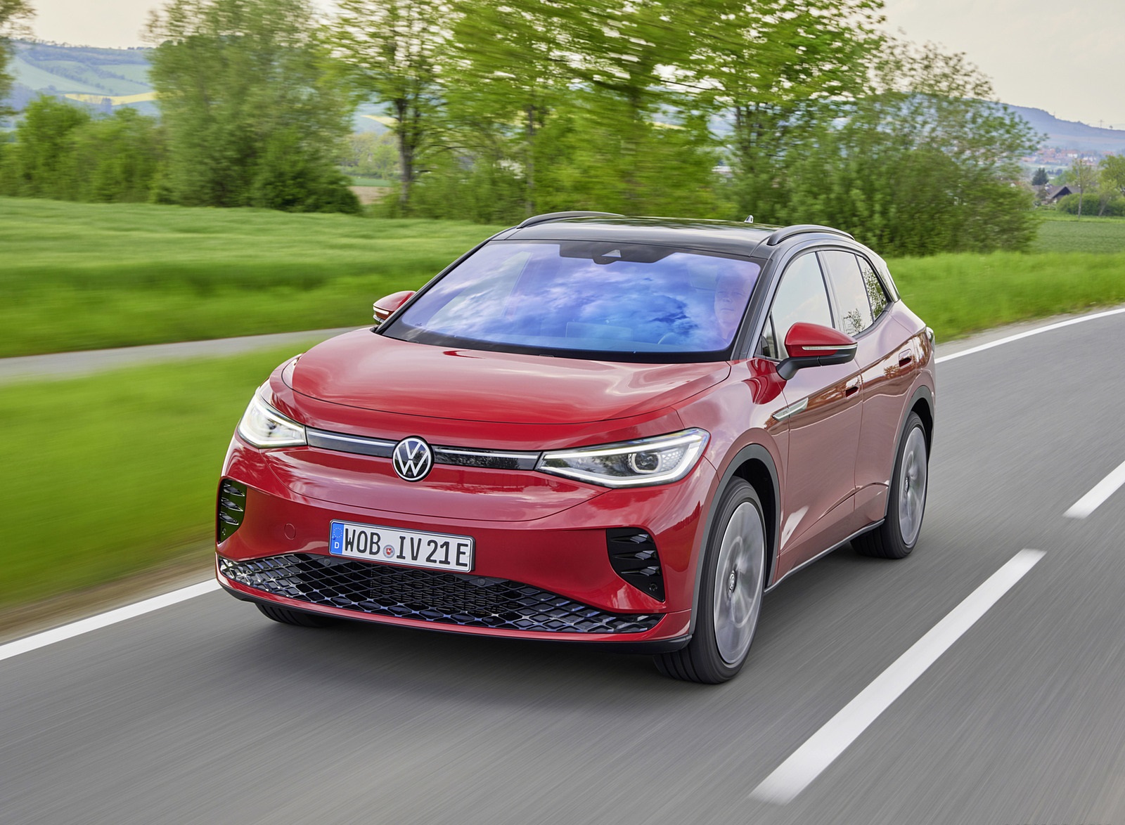 2022 Volkswagen ID.4 GTX Front Three-Quarter Wallpapers (1)