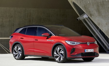 2022 Volkswagen ID.4 GTX Front Three-Quarter Wallpapers 450x275 (39)