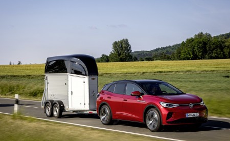 2022 Volkswagen ID.4 GTX Front Three-Quarter Wallpapers 450x275 (22)